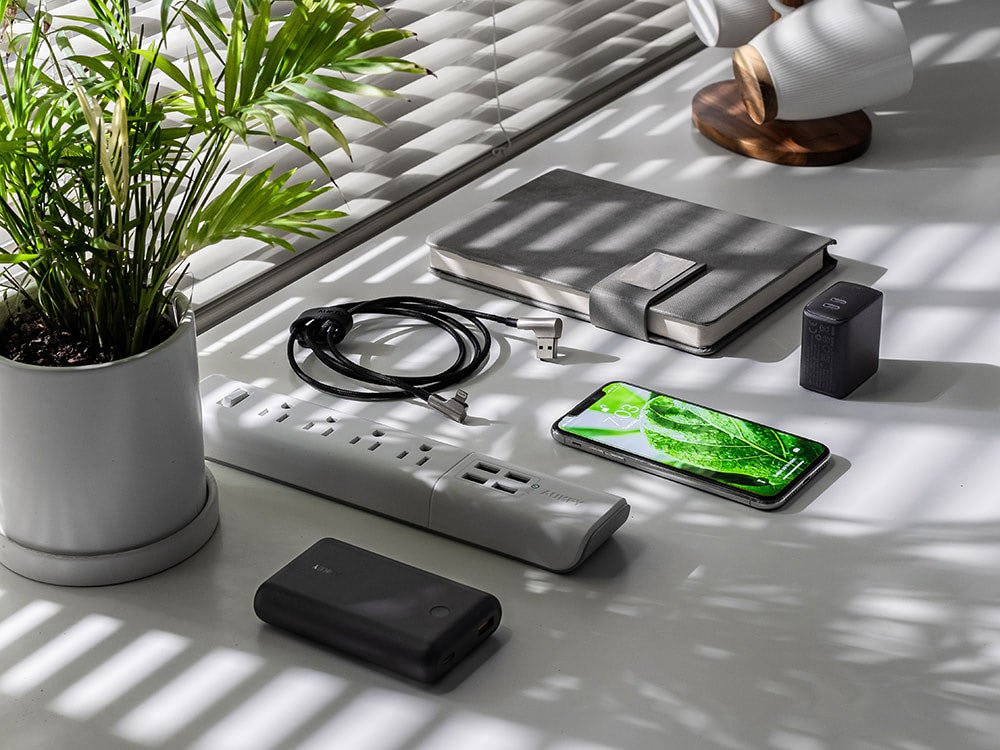 screen post 2x2zO3L1sBE unsplash The Living Style